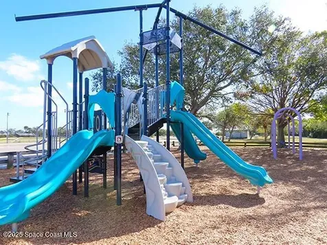1325 Johns Circle Merritt Island FL 32952