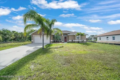 2933 Anjar Avenue SW Palm Bay FL 32908