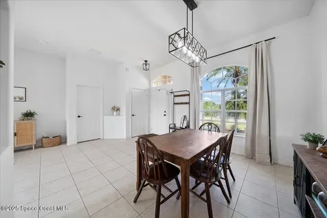 2933 Anjar Avenue SW Palm Bay FL 32908