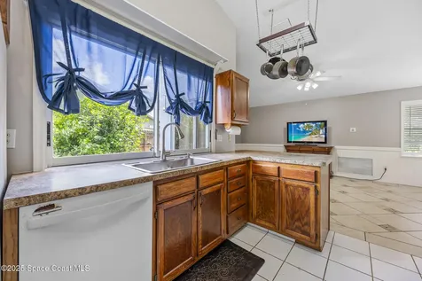 581 Jupiter Boulevard NW Palm Bay FL 32907