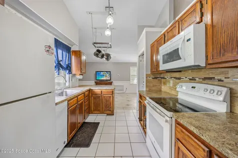 581 Jupiter Boulevard NW Palm Bay FL 32907