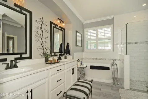 4633 Shannock Avenue Merritt Island FL 32953
