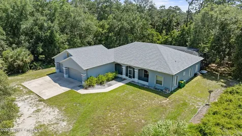 5680 Seminole Street Mims FL 32754