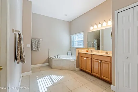 5680 Seminole Street Mims FL 32754