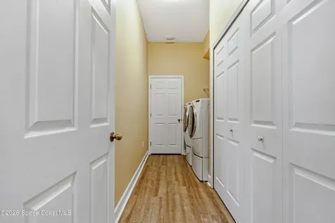 5680 Seminole Street Mims FL 32754
