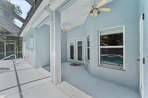 5680 Seminole Street Mims FL 32754