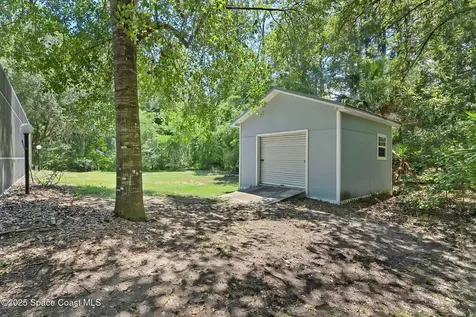 5680 Seminole Street Mims FL 32754