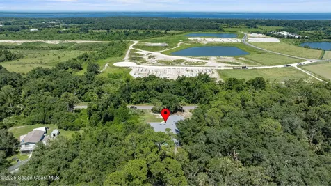5680 Seminole Street Mims FL 32754