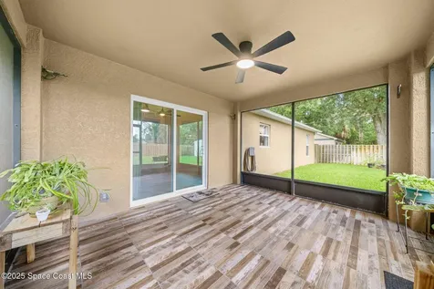 990 Sablon Street SE Palm Bay FL 32909