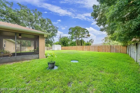 990 Sablon Street SE Palm Bay FL 32909