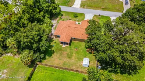 990 Sablon Street SE Palm Bay FL 32909