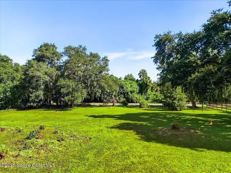 3345 Carter Road Mims FL 32754