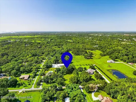 3345 Carter Road Mims FL 32754
