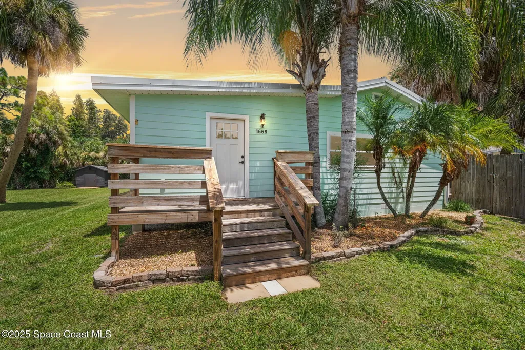 1668 Oceana Drive Merritt Island FL 32952