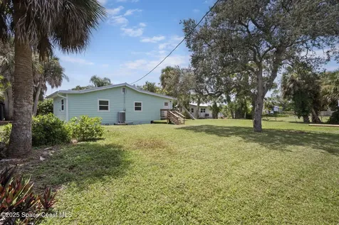 1668 Oceana Drive Merritt Island FL 32952