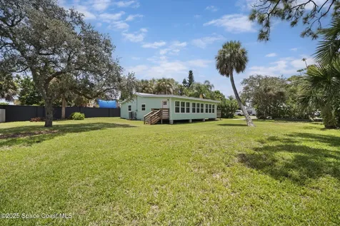 1668 Oceana Drive Merritt Island FL 32952