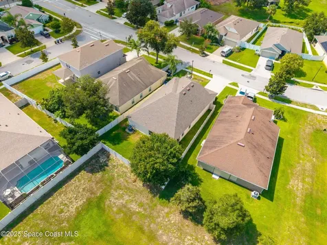 145 Breakaway Trail Titusville FL 32780