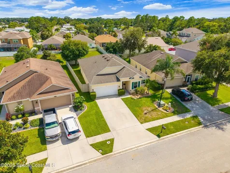 145 Breakaway Trail Titusville FL 32780