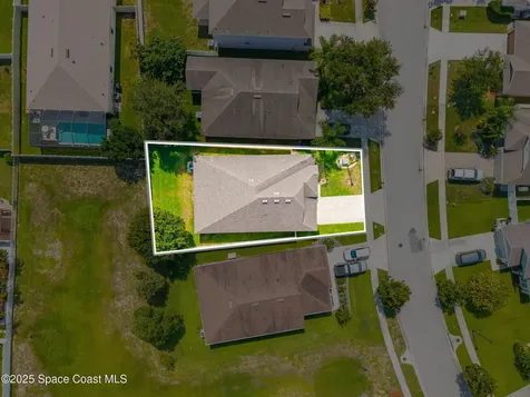 145 Breakaway Trail Titusville FL 32780