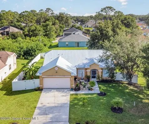 1541 Republic Street SE Palm Bay FL 32909