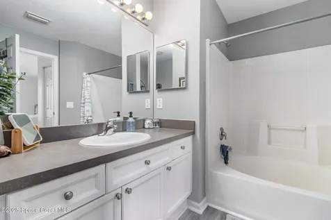 1541 Republic Street SE Palm Bay FL 32909