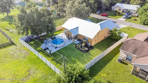 1541 Republic Street SE Palm Bay FL 32909
