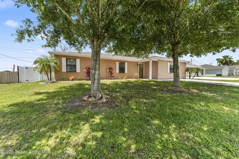 1370 Elmira Avenue NW Palm Bay FL 32907