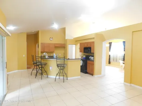 270 Olsmar Street SW Palm Bay FL 32908