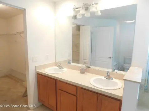 270 Olsmar Street SW Palm Bay FL 32908