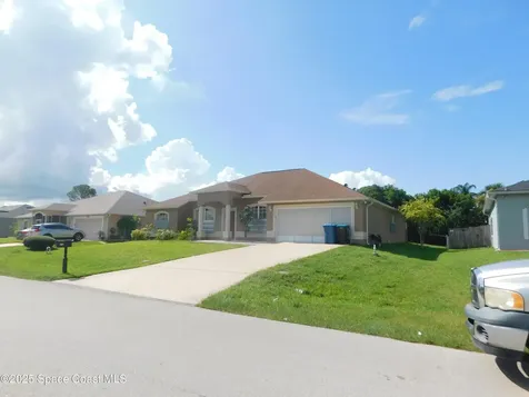 270 Olsmar Street SW Palm Bay FL 32908