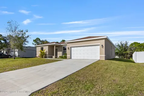 509 Andrew Street SE Palm Bay FL 32909