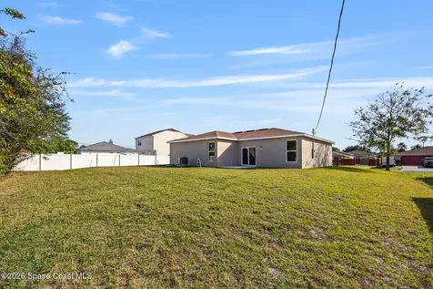 509 Andrew Street SE Palm Bay FL 32909