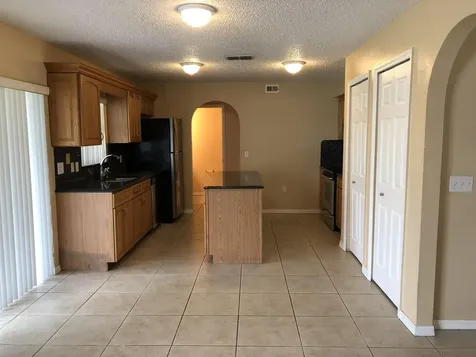 1793 Sawgrass Drive SW Palm Bay FL 32908