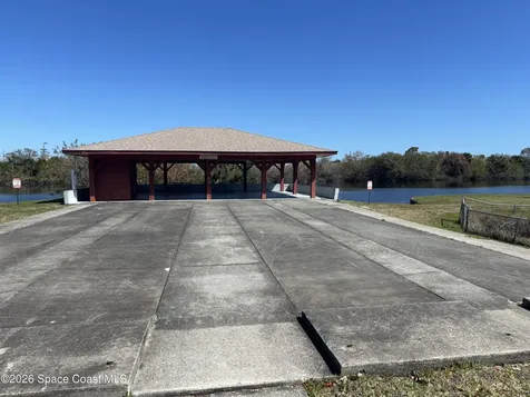 50 N Lee Court Merritt Island FL 32952
