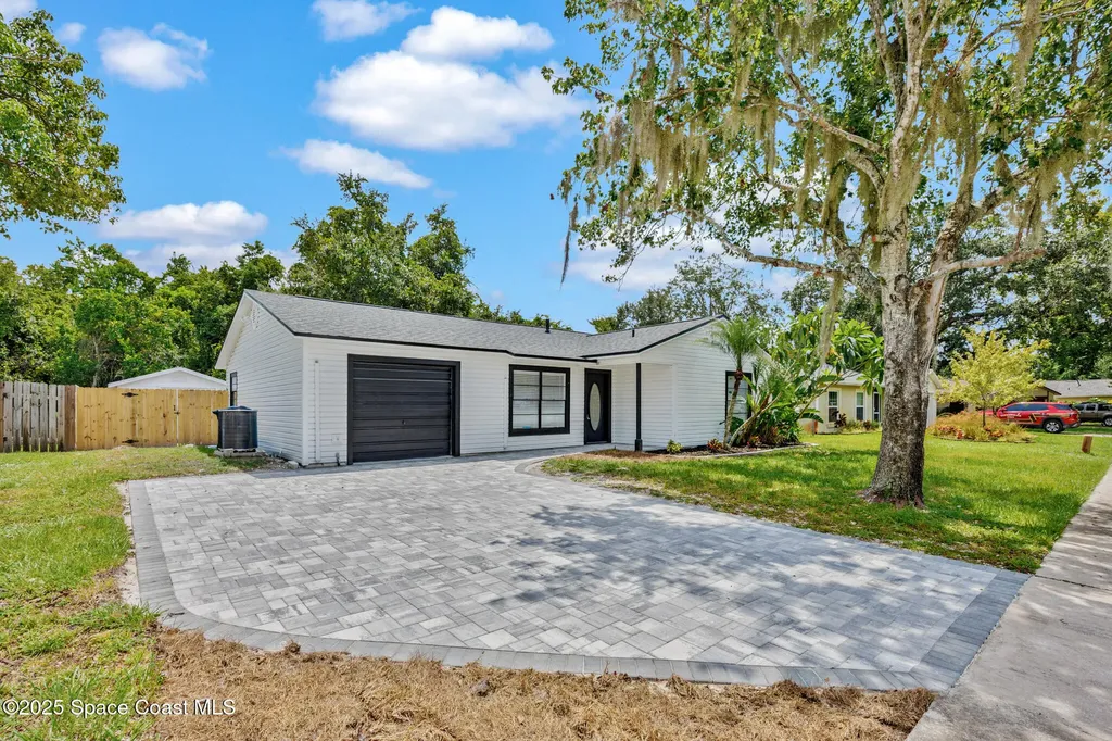 1665 Saratoga Drive Titusville FL 32796