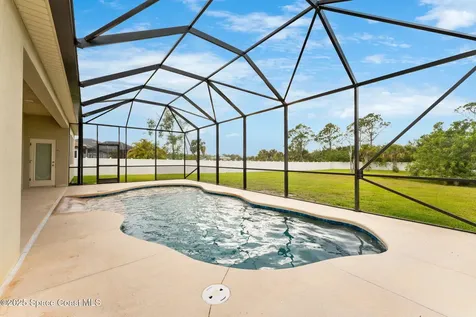 3887 Province Drive Melbourne FL 32934