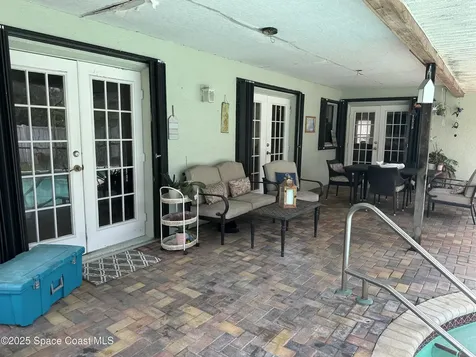 822 Williamson Avenue Sebastian FL 32958