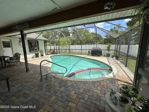 822 Williamson Avenue Sebastian FL 32958