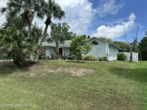 822 Williamson Avenue Sebastian FL 32958