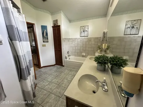822 Williamson Avenue Sebastian FL 32958