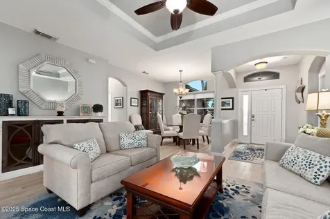 5828 NW Windy Pines Lane Port St. Lucie FL 34986