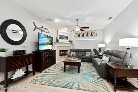 5828 NW Windy Pines Lane Port St. Lucie FL 34986