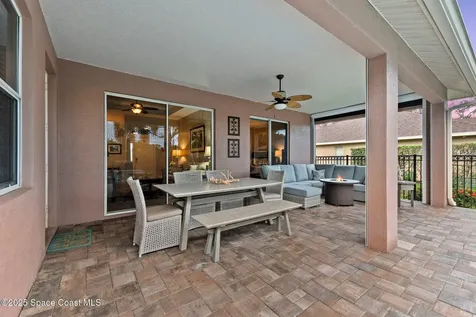 5828 NW Windy Pines Lane Port St. Lucie FL 34986