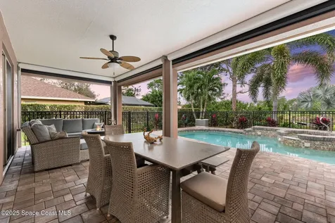 5828 NW Windy Pines Lane Port St. Lucie FL 34986