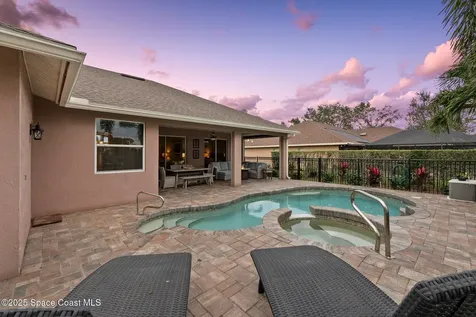 5828 NW Windy Pines Lane Port St. Lucie FL 34986