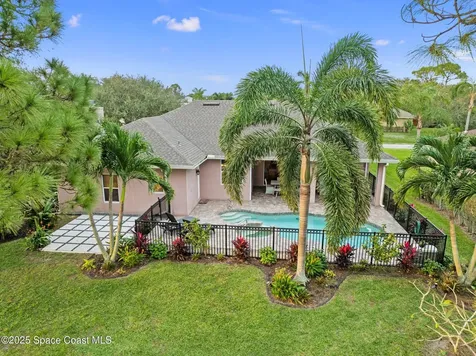 5828 NW Windy Pines Lane Port St. Lucie FL 34986