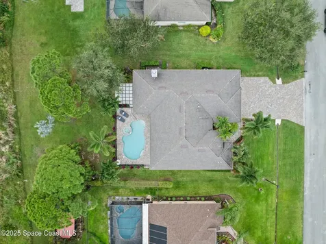 5828 NW Windy Pines Lane Port St. Lucie FL 34986
