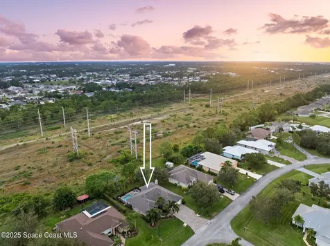5828 NW Windy Pines Lane Port St. Lucie FL 34986