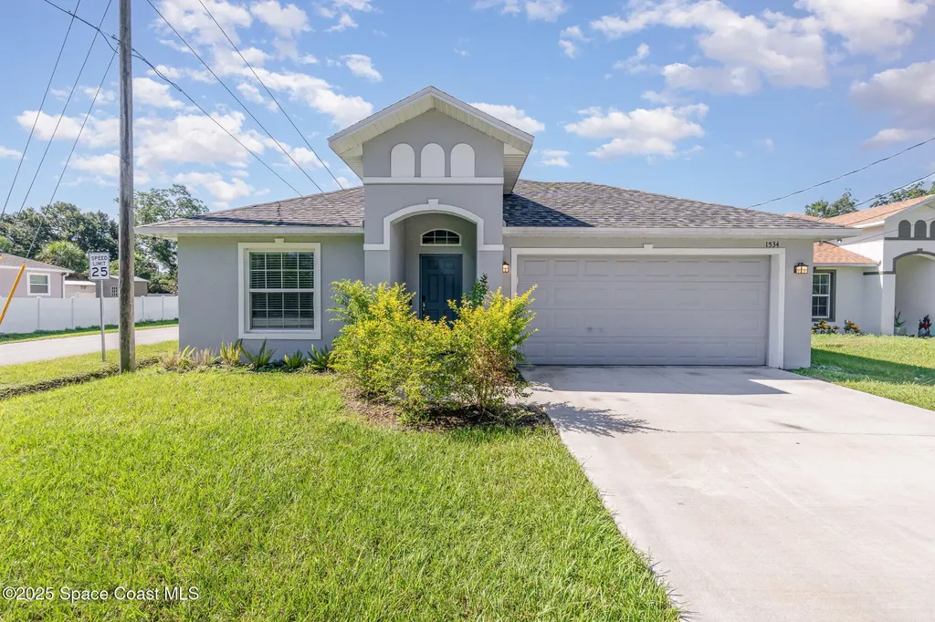 1534 Pine Street Orlando FL 32824