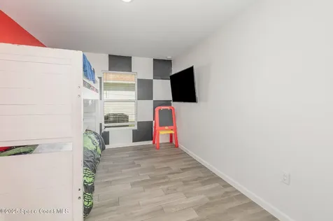 1534 Pine Street Orlando FL 32824
